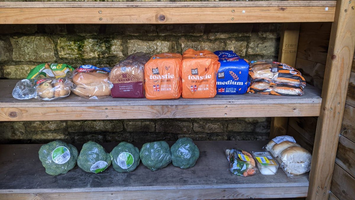 CropDropBanes's tweet photo. The surplus ended up here on 29th and 30th Dec. Happy New Year! https://t.co/gqe9alcB8N