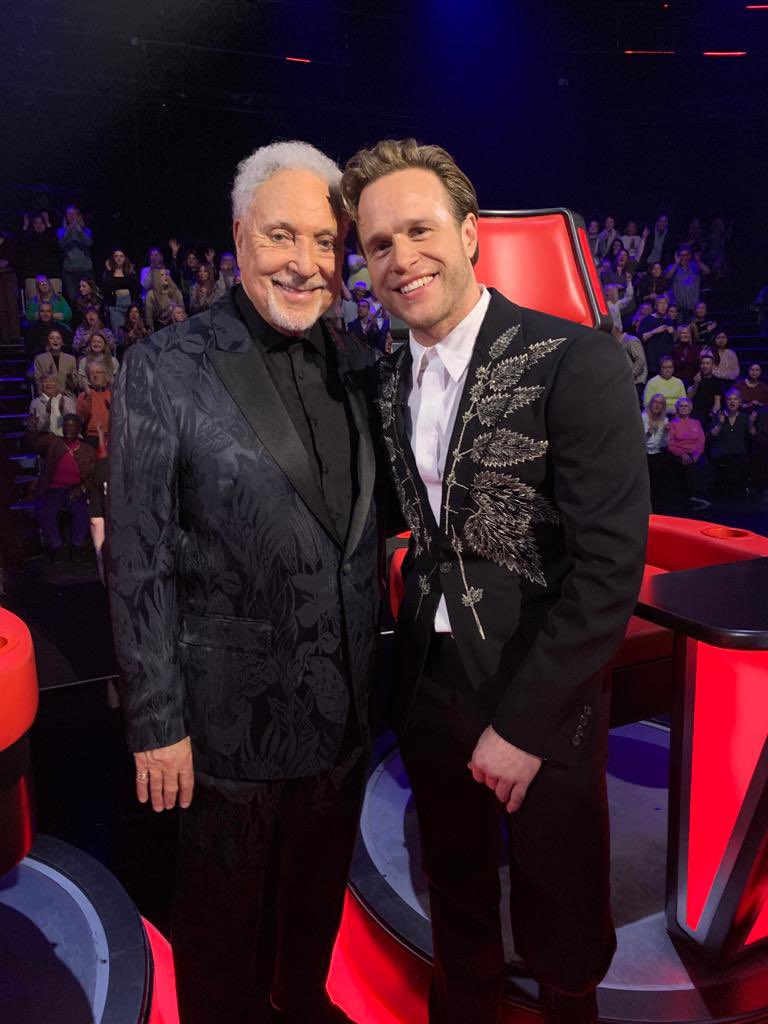 Double trouble- always have great banter @ollymurs! @thevoiceuk 🤭