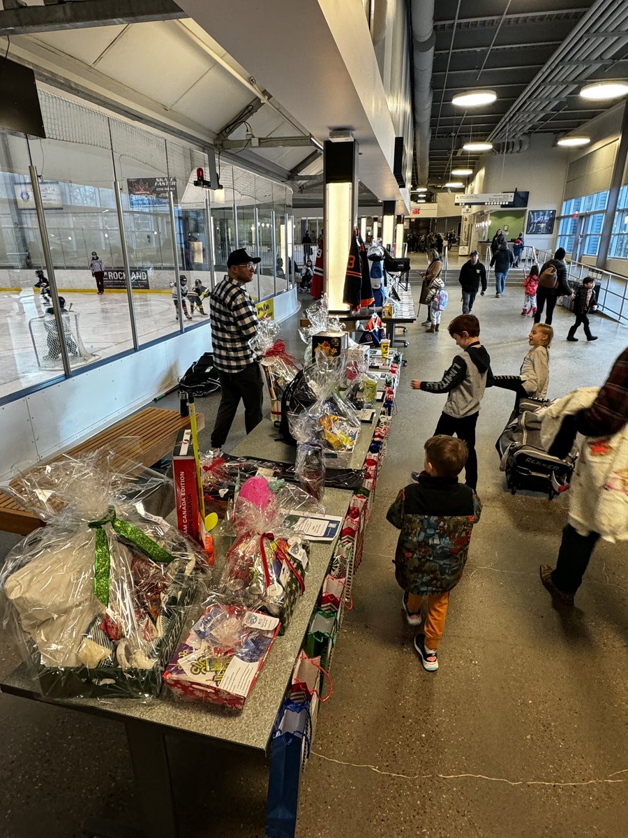 Raffle tickets are for sale until 3pm today! Not making it down to Terwillegar? Buy yours online: confederation-hockey-club.square.site #confedchristmas