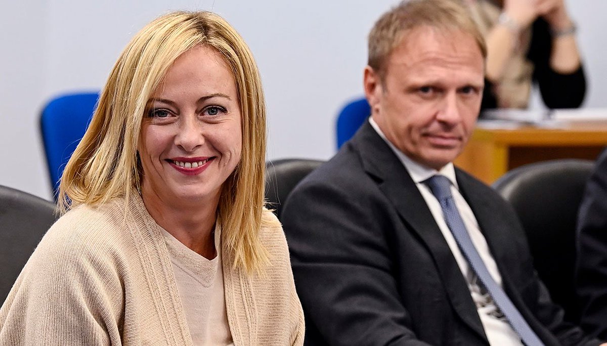 Il Governo Meloni ha fatto un regalino di fine anno… Non ai disabili, però, ma a suo cognato.

Dopo aver tagliato 400 milioni per le persone con disabilità, adesso ha eliminato anche le detrazioni fiscali per i lavori di ristrutturazione che servono ad abbattere le barriere