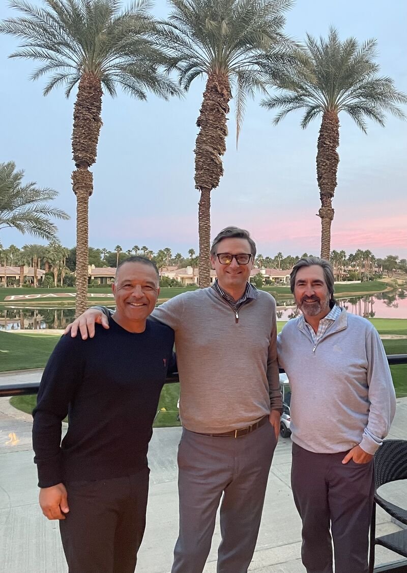 JeffWoolson's tweet photo. Hanging out at Western Home of Golf, PGA West with Dave Roberts and Domenic Provenzano, Membership Director. Great dinner with great friends! Thanks Dom!
#dodgers #golflife #pga
@PGAWESTGOLF https://t.co/GDXtdHR7pj