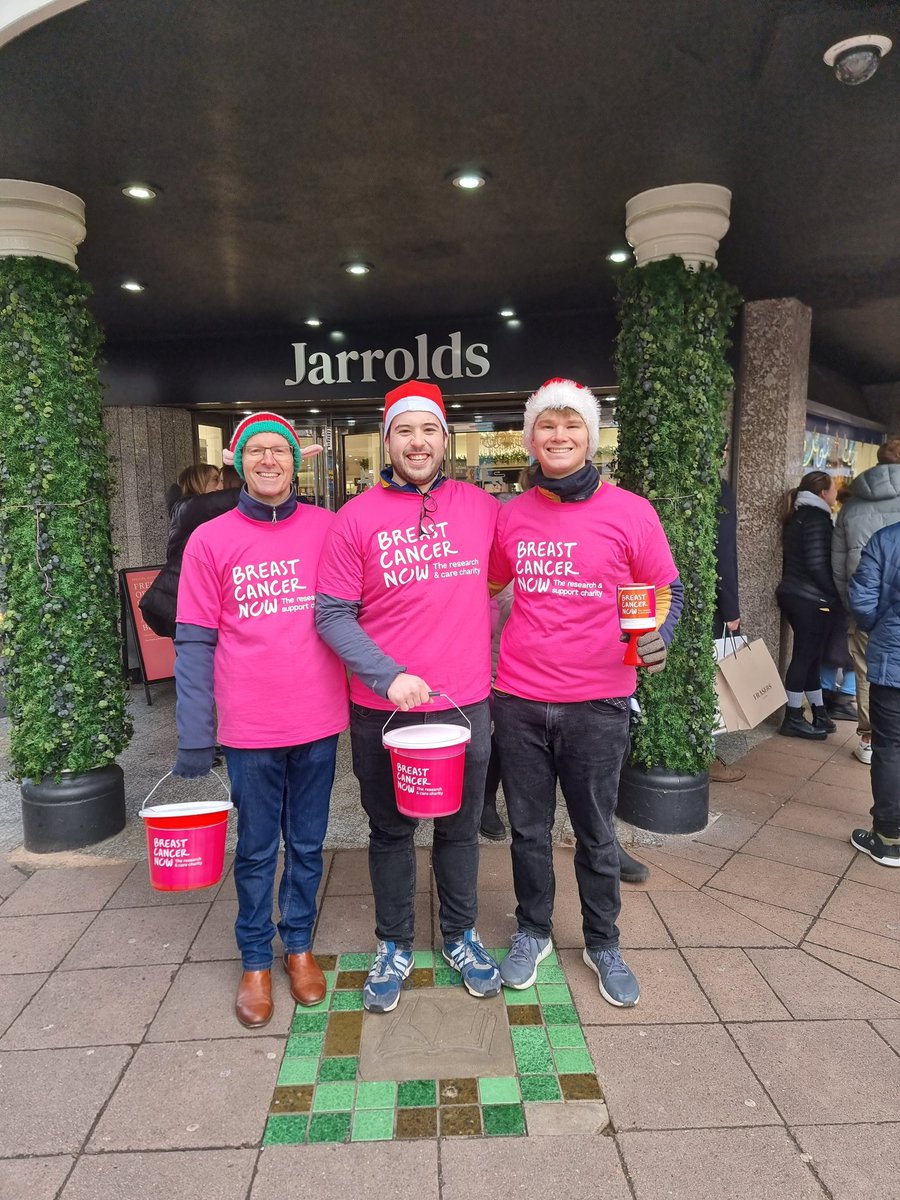 LukeJMitch's tweet photo. A massive thank you to @JarroldNorwich for letting us fundraise for @BreastCancerNow!

We managed to raise over over £1,000 in two days!!

A huge thank you to everyone in Norwich who donated!! https://t.co/mIQ1VwKY7B