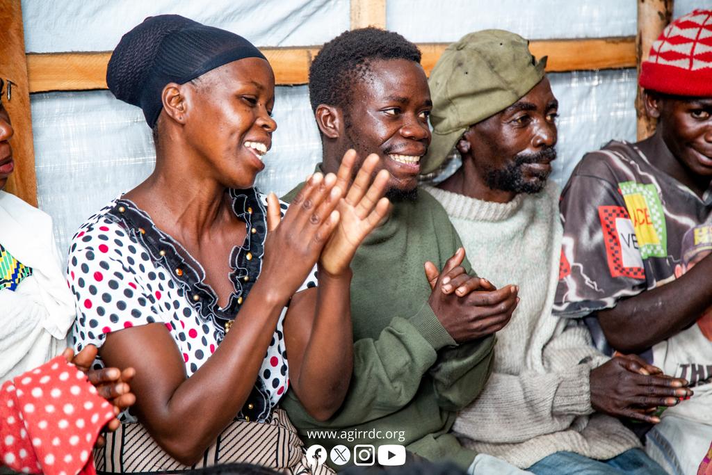 agir_rdc's tweet photo. Nous agisons afin de créer un avenir d’espoir pour les femmes, les jeunes et les enfants au sein des familles et communautés en les aidants à développer les compétences et les ressources nécessaires pour surmonter la pauvreté et l’injustice.
#OurMission #rebuilding #ToSuccess https://t.co/MMKnF3yspt