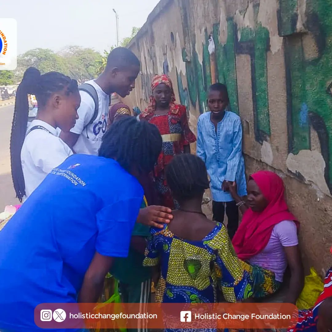 holistic_change's tweet photo. PHOTO GALLERY OF THE LOVE OF GOD ON THE STREETS - KUMASI EDITION 2023 || 26.12.23 PART 6 https://t.co/JbUyx0LyYN