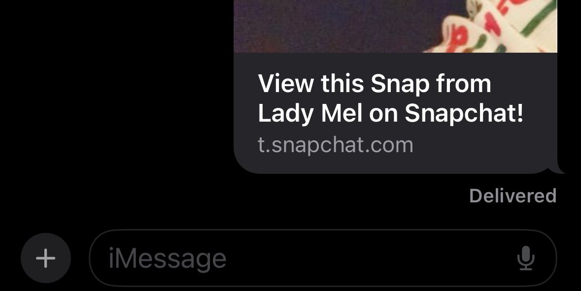 JustMelo7's tweet photo. @snapchatsupport how can I turn off the “view this snap from” part and just send a regular picture like we could before the update? https://t.co/cEiA5C6Vjf