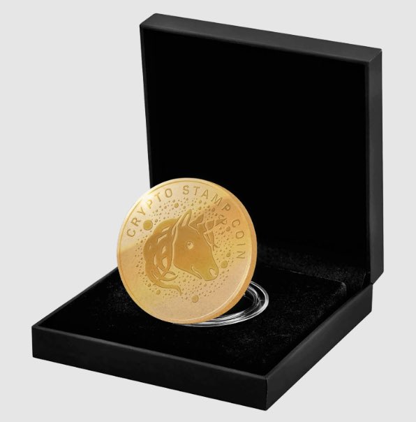_cryptostamp_'s tweet photo. The Crypto stamp coin with its digital twin in the blockchain comes in a set with the *no longer available* Crypto stamp 1.0 Unicorn and makes it a unique gift. The logo catches the light on the front of the first Crypto stamp coin made of high-quality 7.8g gold. CRAZY! 🤯 https://t.co/5ioRWyaGqD
