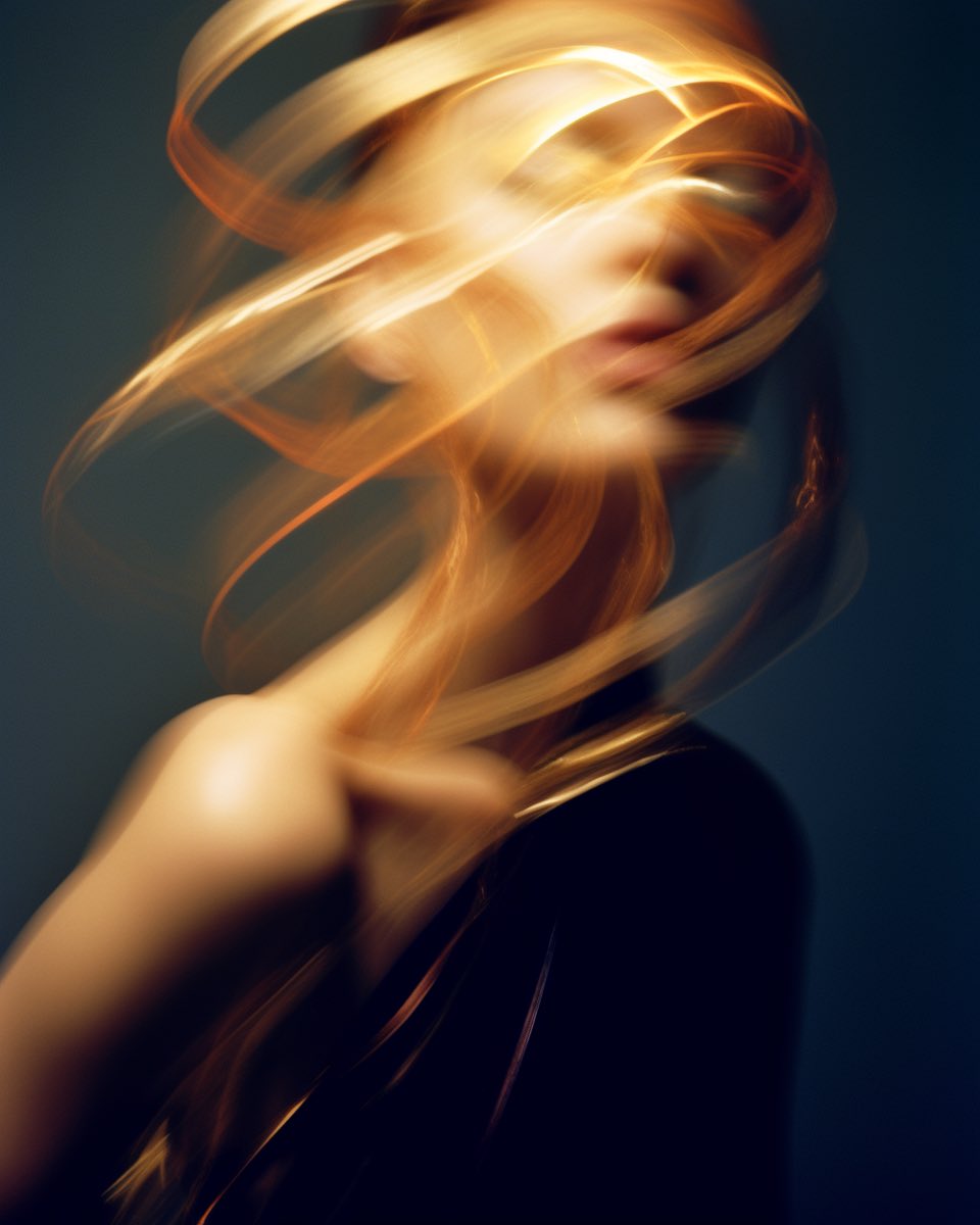 slashed_cargo's tweet image. Morning Beauty Routine
#aibeauty #realism #midjourneybeauty #macrobeauty #aiphotography