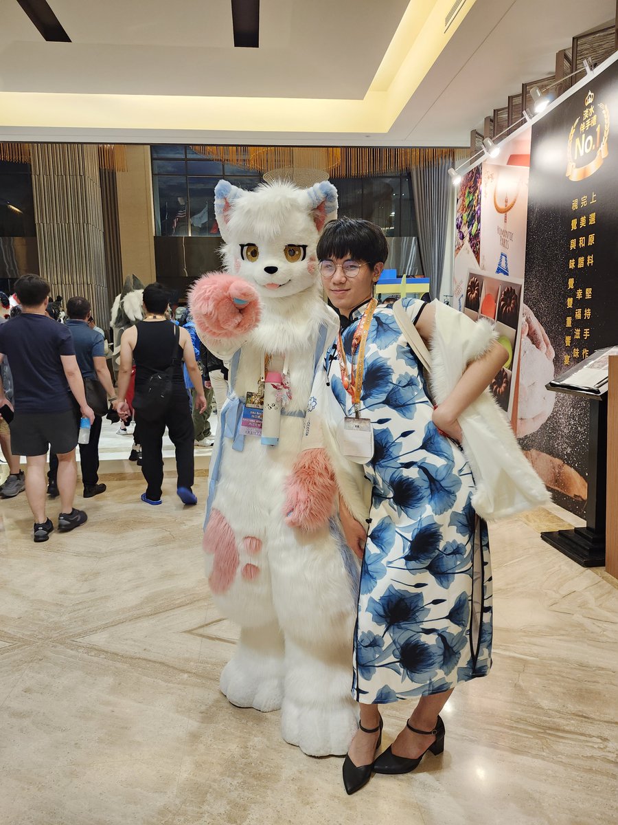 咪路 tweet media