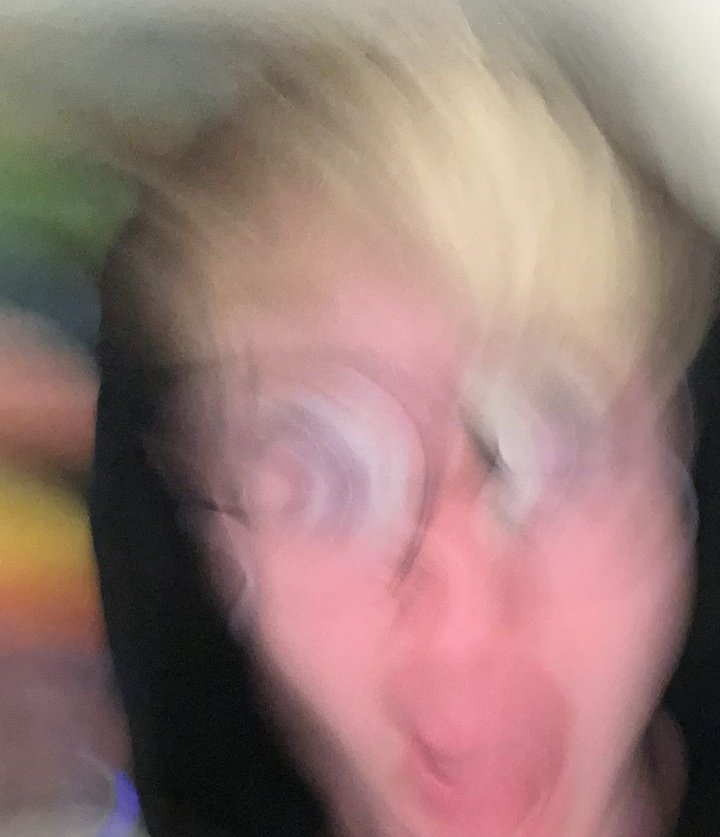 artsyleli's tweet photo. sam and colby after waking up and realizing they were supposed to upload the new video: https://t.co/7zUvUFGNRZ