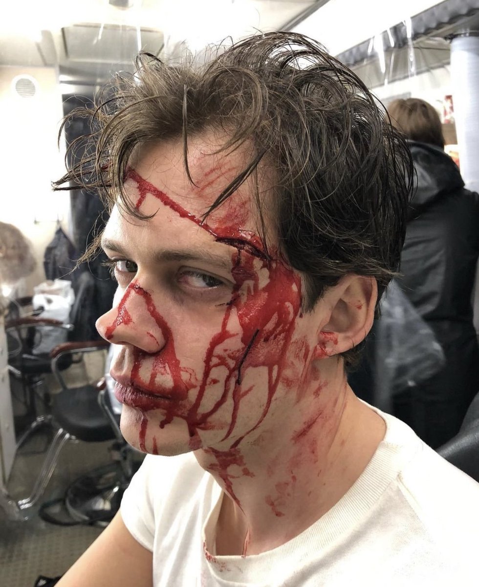 incepthion's tweet photo. bill skarsgård covered in blood is SO personal to me https://t.co/kTEVL6M5mv