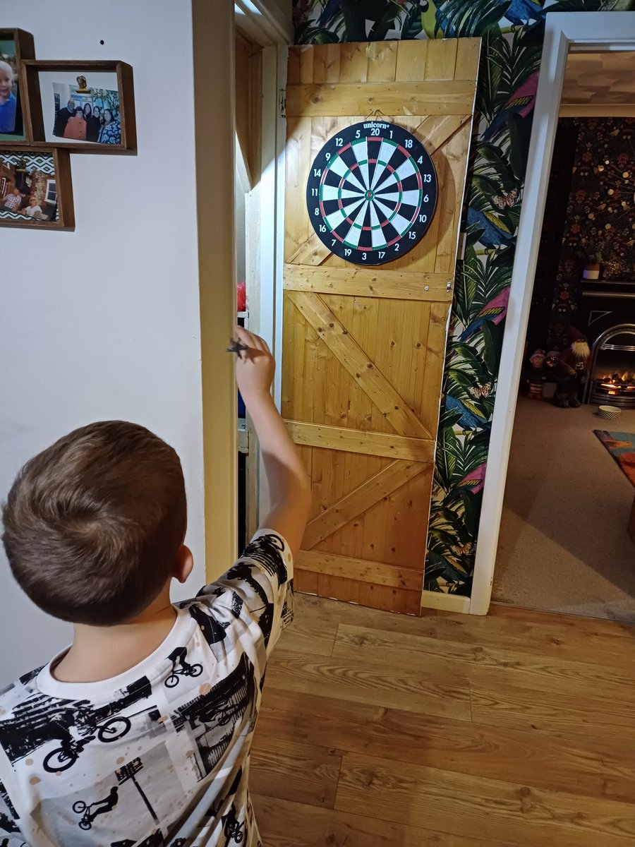 HayleyAttew's tweet photo. @LukeTheNuke180 you've inspired another generation 🥰. My 7 year old hasn't played with any of his xmas toys yet but saw you play and brought this dart board with his Sports Direct voucher and hasn't been off it since. #cupboarddarts @OfficialPDC @SkySports @SkySportsDarts https://t.co/LoVVuBi292