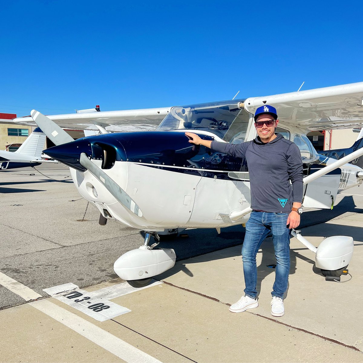 CorsairAviation's tweet photo. Congrats to Nathan H. on successfully completing his first solo in the Cessna 172N!
LEARN TO FLY (818-906-4024)
https://t.co/zdqPa0XfJ0
#cessnapilotcenter #textronaviation #cessna #part141 #pilotschool #flighttraining #vannuysairport #ilovetofly #aviation #learntofly #firstsolo https://t.co/TUF3VP6ze0