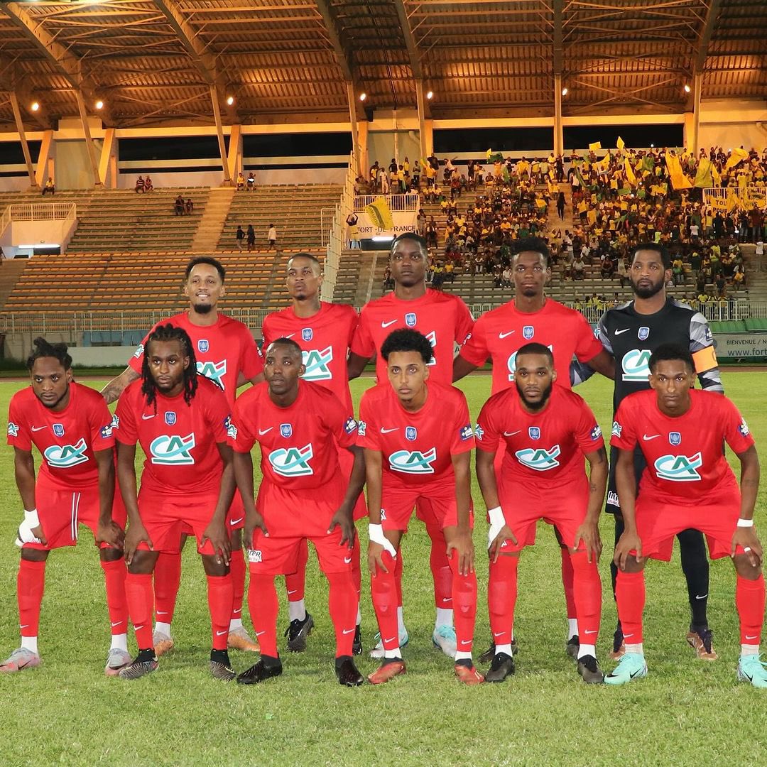 ⚽ Grâce à leur présence en Caribbean Club Shield puis en Caribbean Cup, le club Martiniquais du Golden Lion est classé 156e dans le <a href="/Concacaf/">Concacaf</a> Club Ranking Index de 2023. 

Les Josephins sont les seuls représentants Antillo-Guyanais du football d’élite des clubs de la