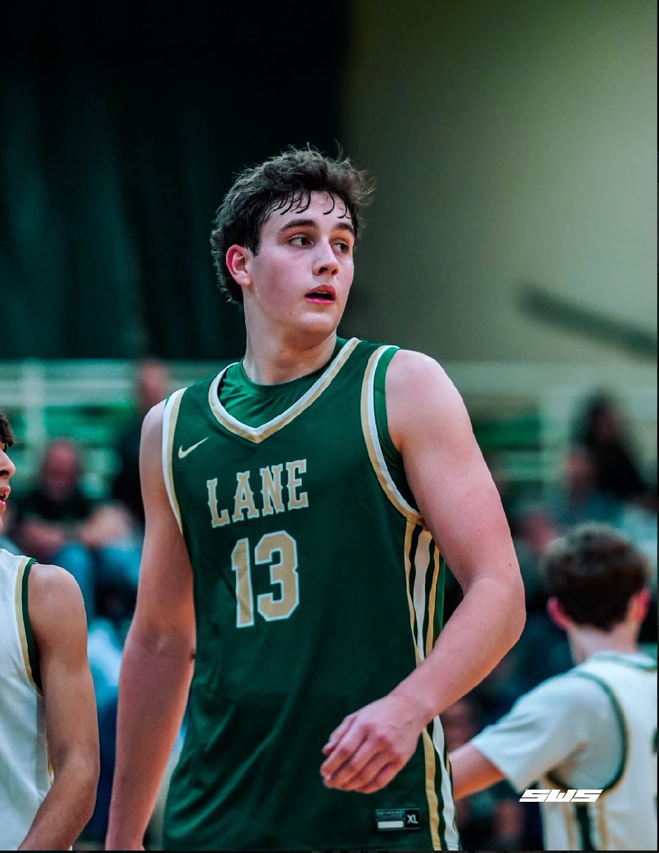 LaneTechHoops's tweet image. Final.

Lane: 71
Morgan Park: 37

Dalton Scantlebury finishes with 16 points and 8 rebounds. Shaheed Solebo adds 10 points.