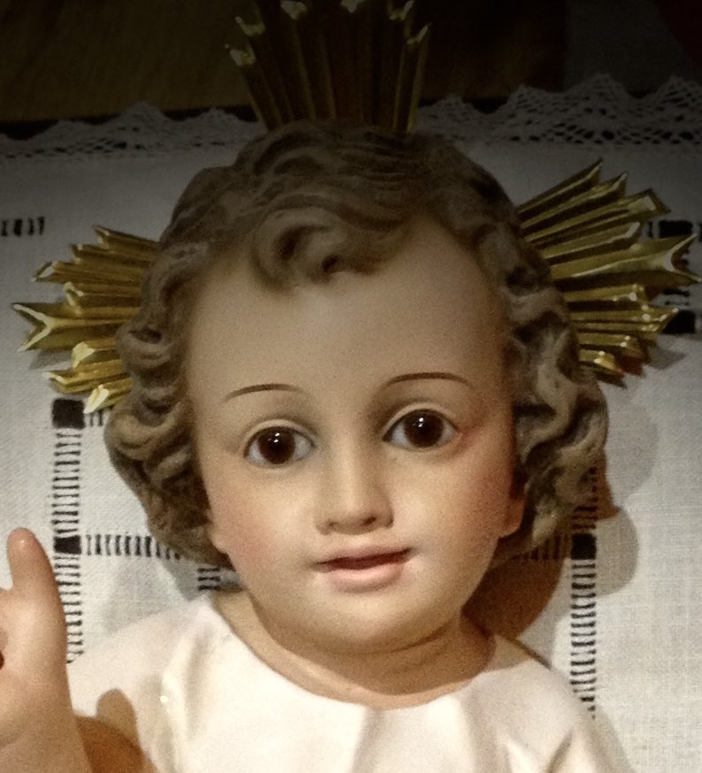 pastoralsaudemf's tweet photo. #VINDE #VER o #NENO
“Un #Neno que asume a concreción do #AMOR #infinito na #pobreza dunha #humanidade cativa e feble, precisada de #coidado, #calor e #tenrura
@pastoralsaudemf @mondonedoferrol https://t.co/KYZQ1qoyM7