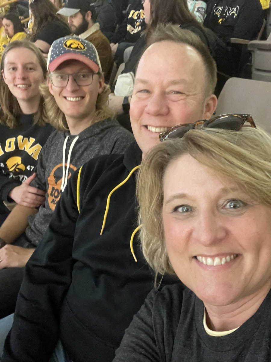 DaLayne's tweet image. Go Hawks! #fightforiowa