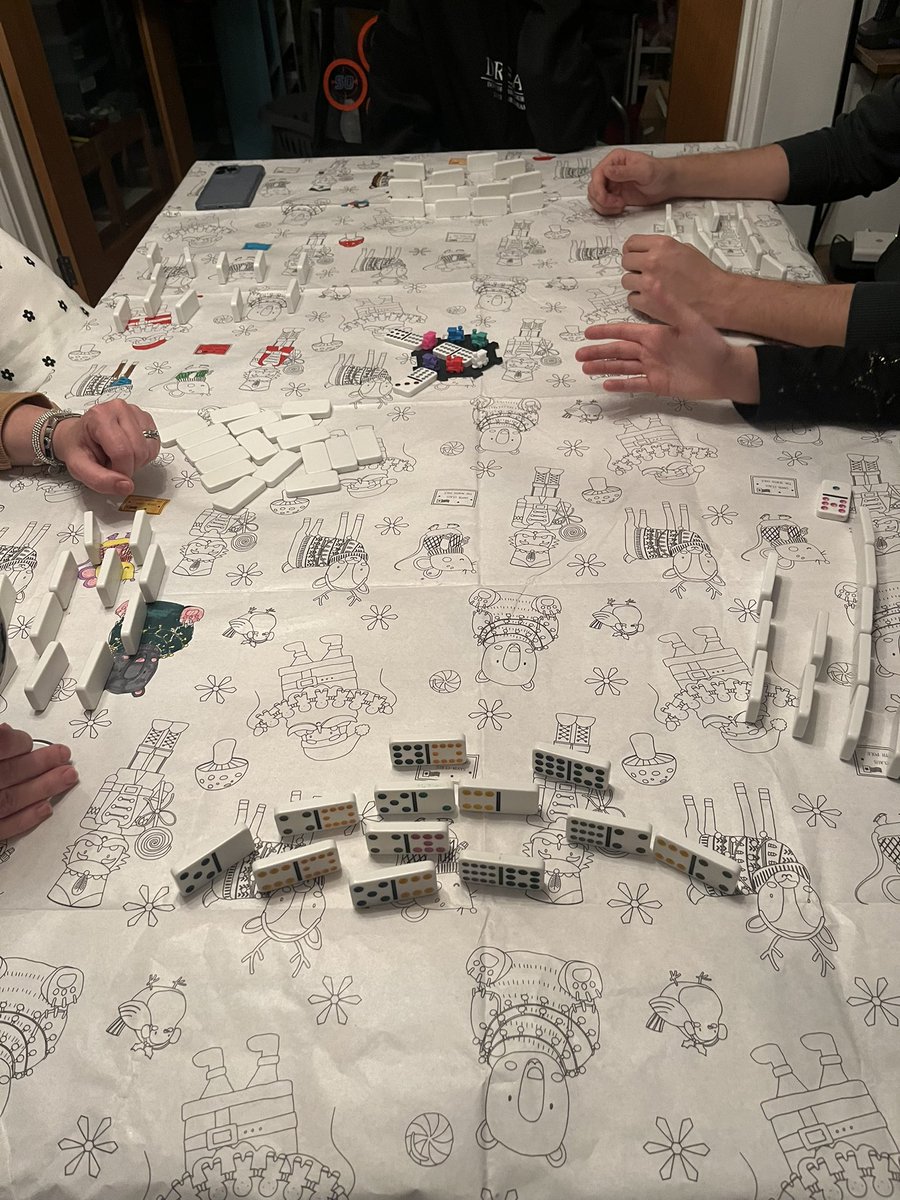 jordan1_simon's tweet photo. Family time #mexicantrain https://t.co/Fxt45XqUsQ