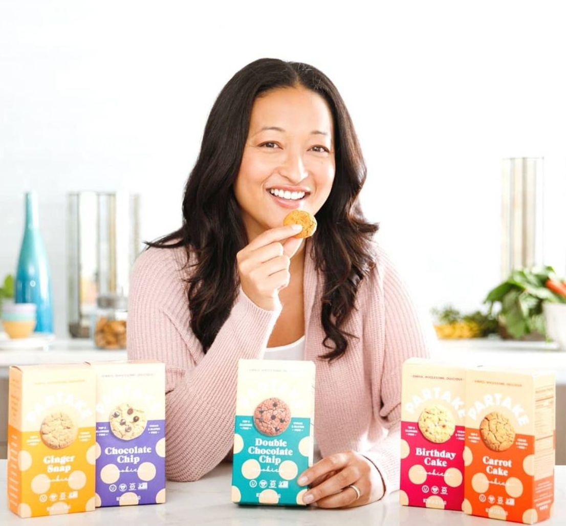 Introducing the visionary VentureMom, Denise Woodard, the driving force behind Partake! 🌟

Discover the incredible journey behind Partake: partakefoods.com  🍪🛒 

#foodentrepreneur #mominbusiness #innovation