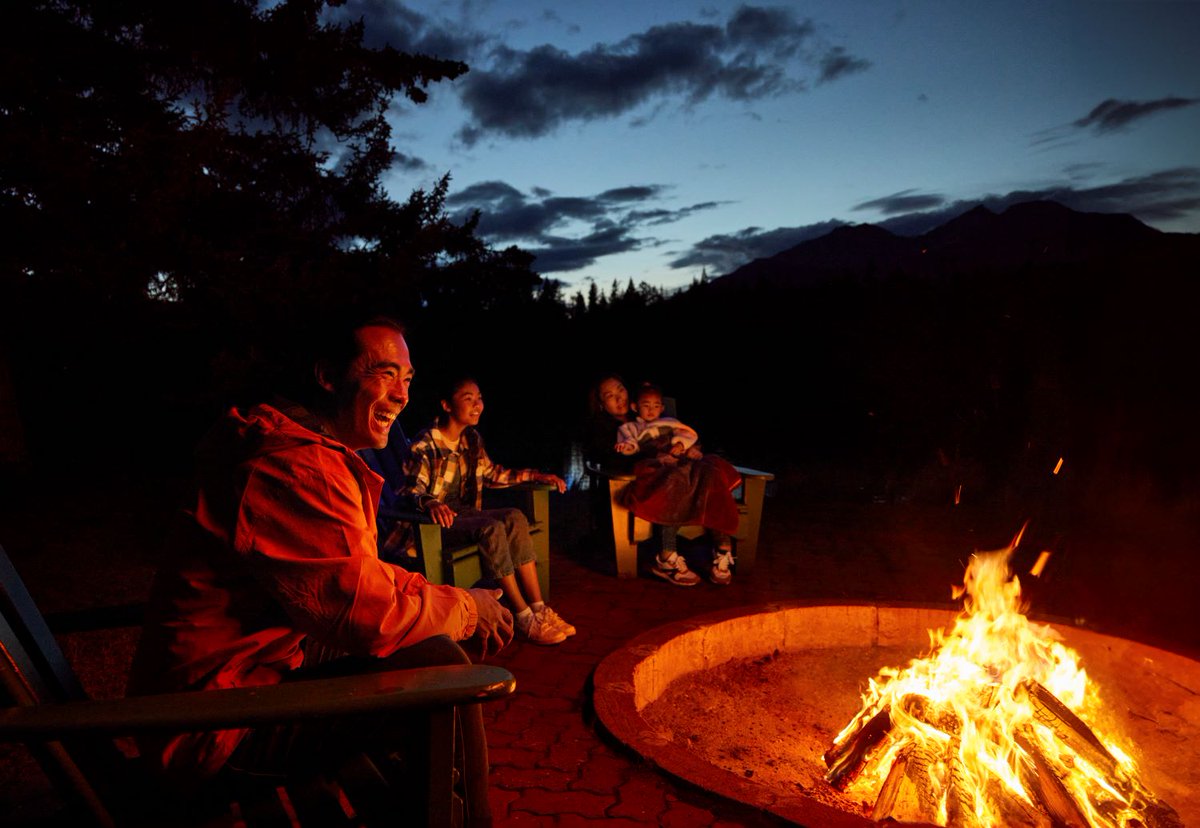 Calling all s’mores lovers, reservations for #2024camping in JasperNP are only one month away!
🚙 Frontcountry camping: January 30, 2024 at 8 am MT
🏕️ Backcountry camping: February 1, 2024 at 8 am MT

Plan ahead: parks.canada.ca/voyage-travel/… 

Photo credit: Travel Alberta