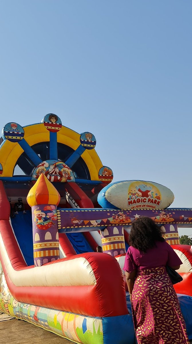 H2Bangoura's tweet photo. #MagicParc
On y était aussi avec la gang.... https://t.co/bhYZFbbdjW