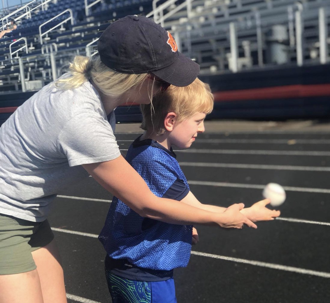 BFTFoundation's tweet photo. Need a year-end tax write-off? Consider a donation that helps area kids in art, music, education and athletics. Give to the 501c3 BFT Foundation here: https://t.co/cog7PEVnof https://t.co/pgIAcH79jk