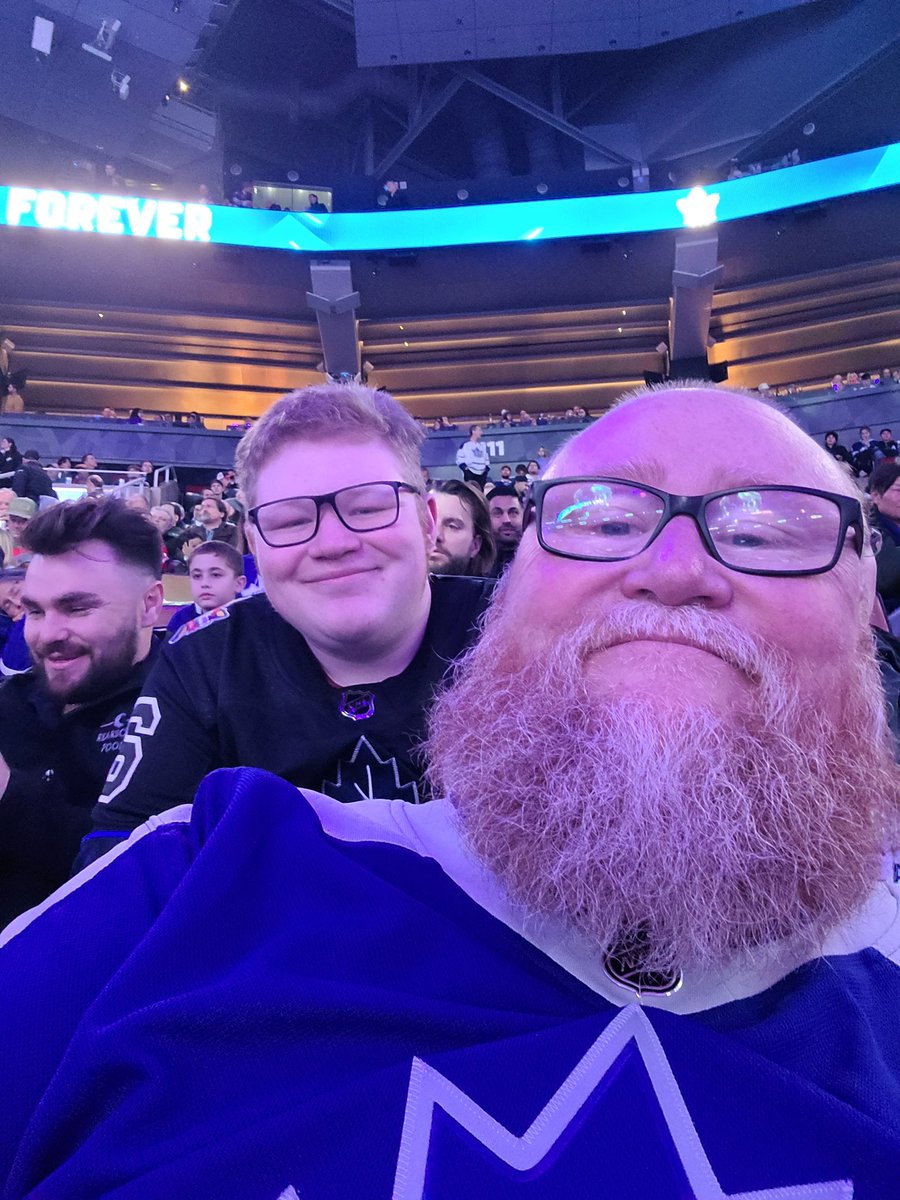 KevinDaniels71's tweet photo. #leafsforever traveled from HALIFAX for this game!
@ContraryTrain20 https://t.co/DKrCW5tNFZ