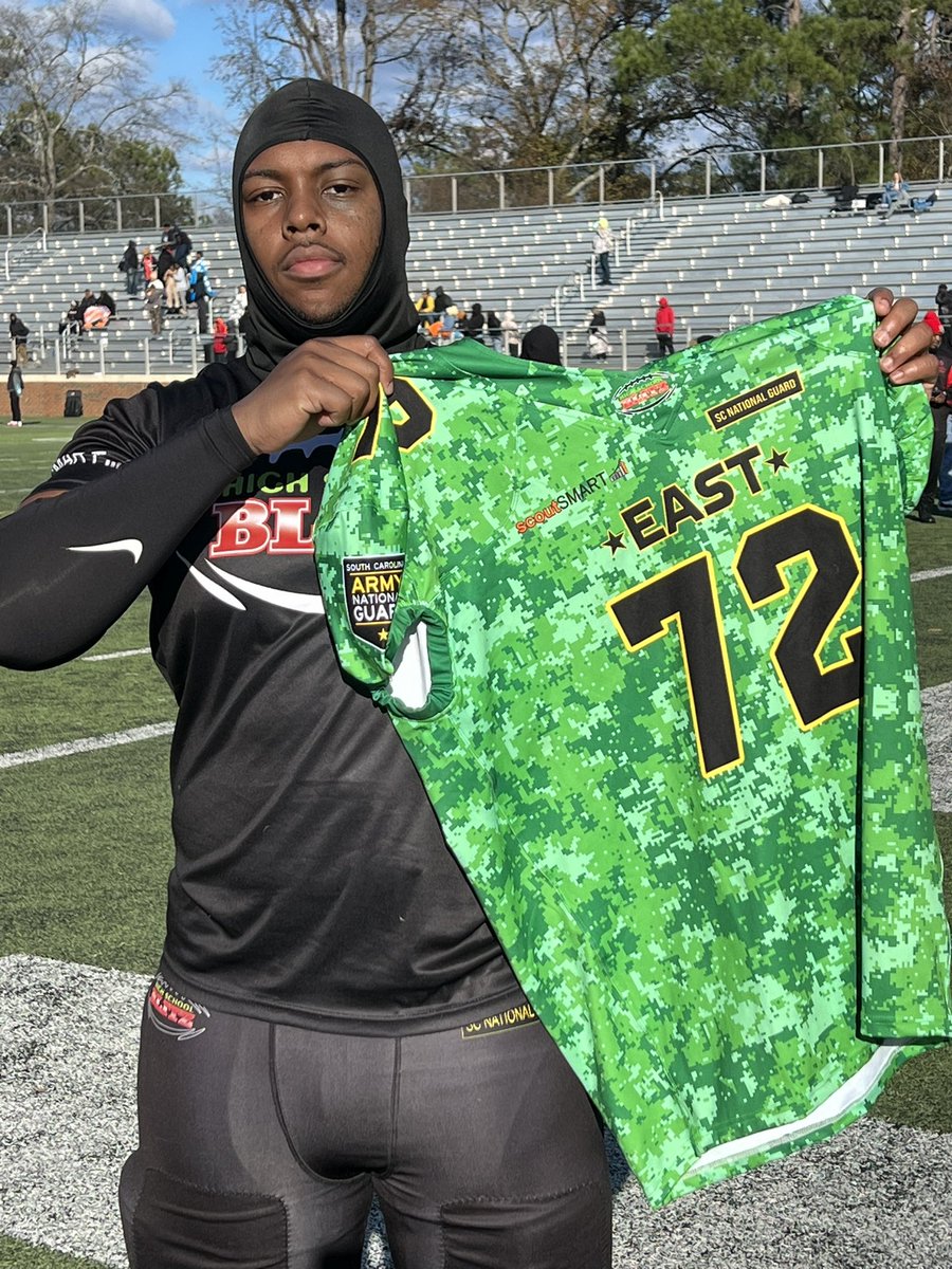 Micaih_'s tweet photo. Enjoy my time at the @HighSchoolBlitz game. Thank you once again for the opportunity https://t.co/5aiIZGvrNo