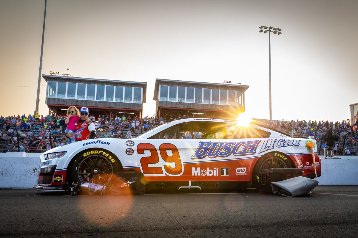 HaasFactoryTeam's tweet photo. 2023 was a year to remember #4EVER. https://t.co/1CK81FMWQm