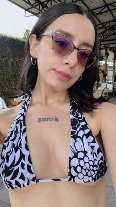 Disfrutando de las vacaciones 😍 https://t.co/5YbfV2ZZ6K