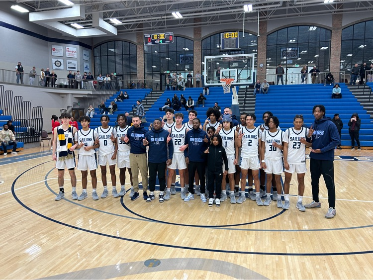 ShoresAthletics's tweet photo. Cornerstone Holiday Classic Champions!  #anchorup #sailornation https://t.co/TQr2BWpSS3
