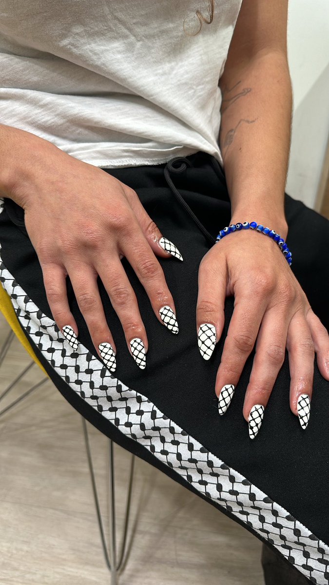 brownisthecolor's tweet image. I’m sneaking into #MLA2024 next week , look for the keffiyeh claws and listen for the public shaming of every craven poco scholar who has betrayed Palestine through their silence (as well as anyone eating at Michael Solomonov’s disgusting restaurants while in Philly).