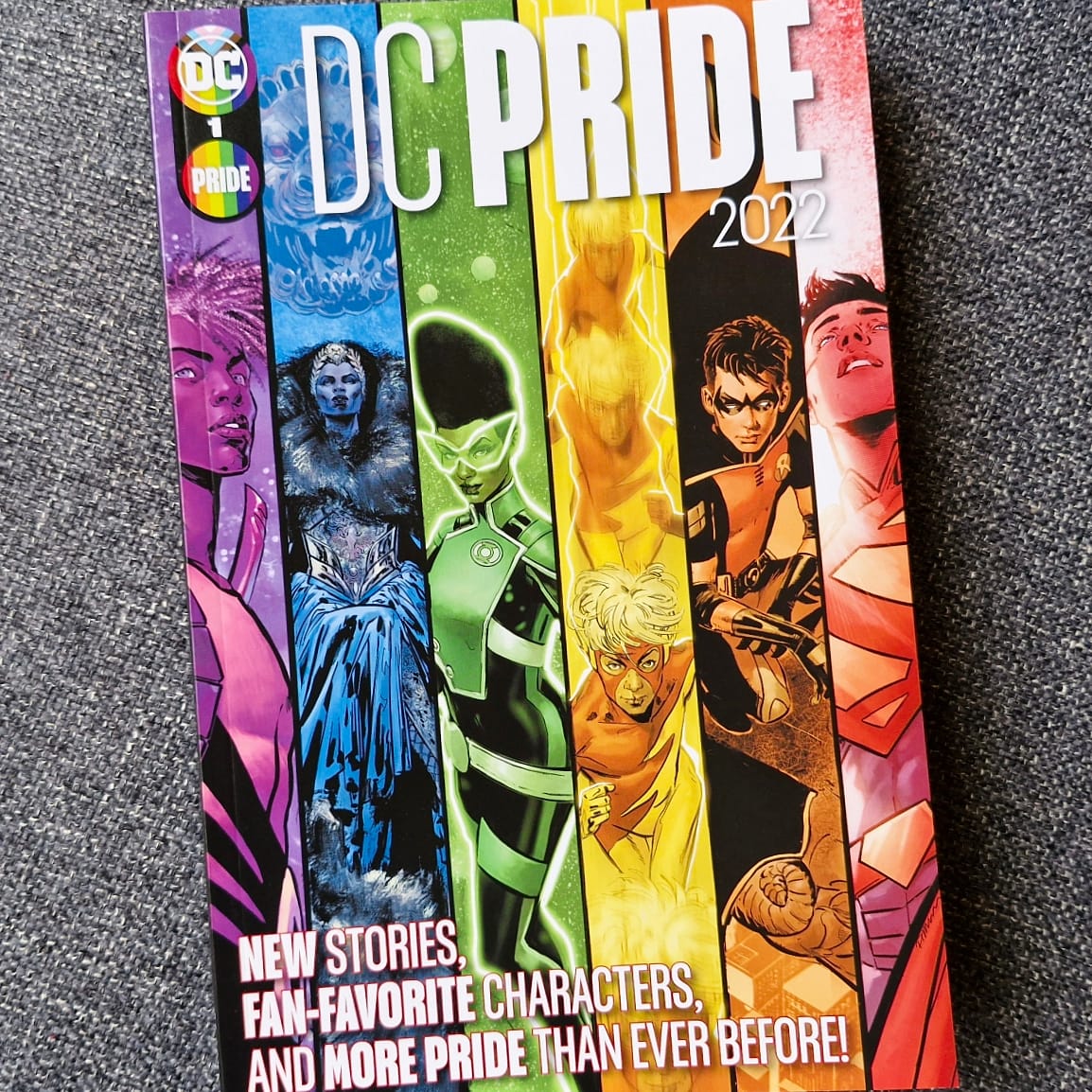 ALL the colours of that rainbow!! 👏🏻👏🏻👏🏻🏳️‍⚧️🏳️‍🌈❤️ #Pride #DC #PhilJimenez #ArifPrianto #LOVE 🌈🌈 #Aquaman #Nubia #SojournerMullein #JacksonHyde #GreenLantern #TimDrake #Robin #JonKent #Superman #Flash 🌈