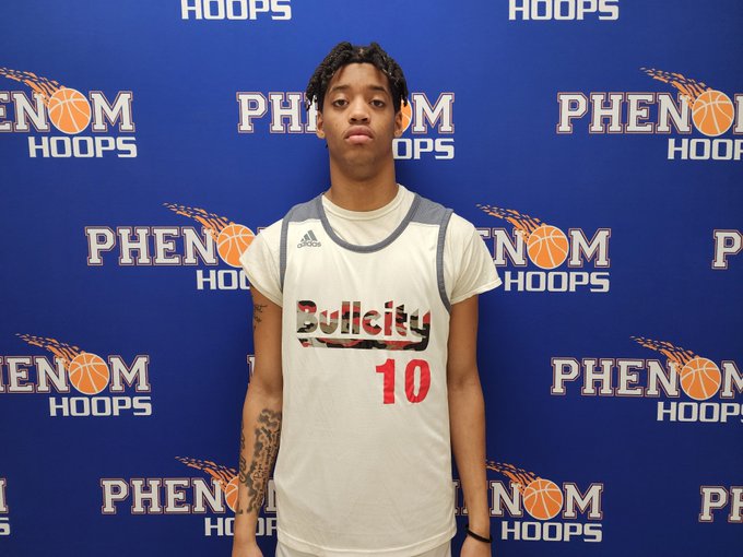 2024 Chicale Ward (Bull City Prep) BATTLED today in this game! He attacked the boards, battled hard to create second-chance points, and was able to get downhill consistently all day long. #PhenomNewYearsBash #PhenomHoops