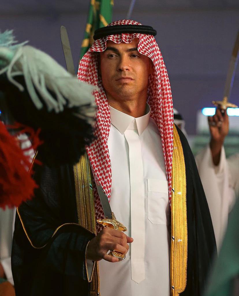musalli9's tweet photo. December 30th 2022 will go down in the history as the day that reshaped sports globally. 

It was the day that Al-Nassr signed the greatest footballer of all time.

December 30th, 2023 - Cristiano Ronaldo ends the calendar year as the top goal scorer in the World for the year with 54 goals in 59 games for club and Country. 

Bring on 2024.
