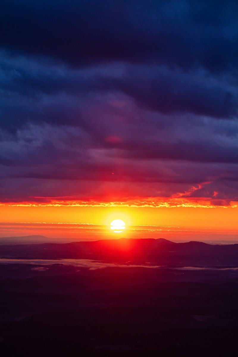 JPotterPhoto's tweet image. A chilly sunrise one last time for 2023 in the Linville Gorge!
#teamcanon l #sunrise
@ourstatemag