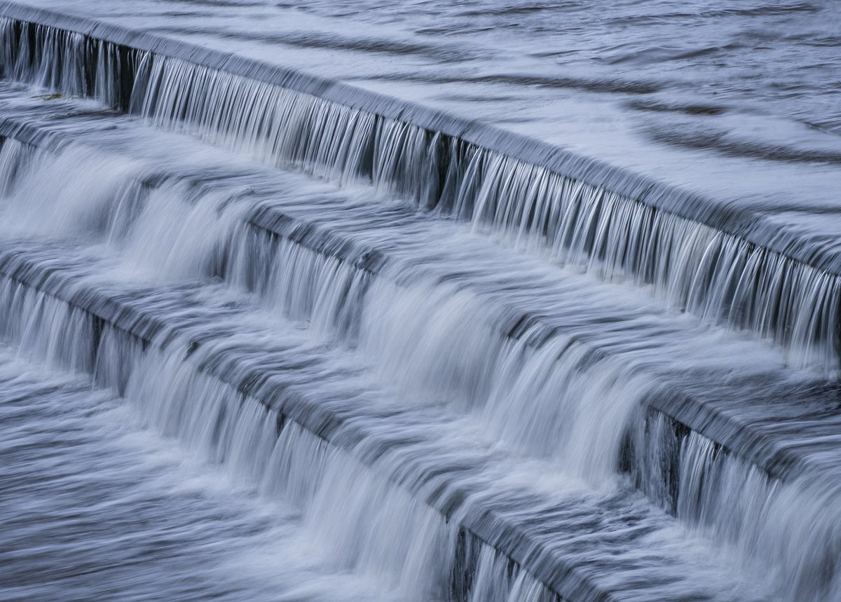 mikespencerpics's tweet image. Went to check a photo location for sometime next week this afternoon but was distracted by the overflowing Swithland Reservoir! Don't recall seeing (or hearing) it quite like this before.
@stwater 
@visit_leicester 
@rothleyweather 
#loveukweather 
#winter2023