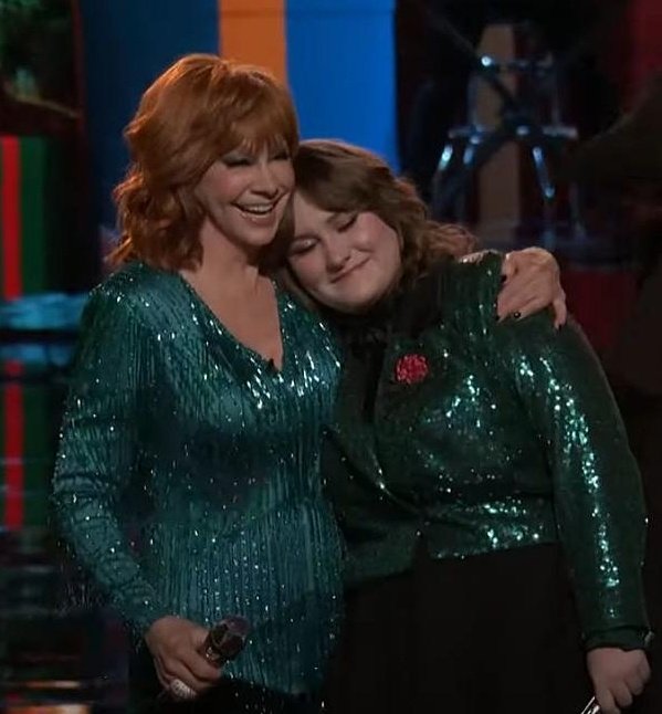 Reba_Madness's tweet photo. #Reba Best of 2023 Winner 🎉 
Favorite #TeamReba Member: https://t.co/Q2COmp09cM