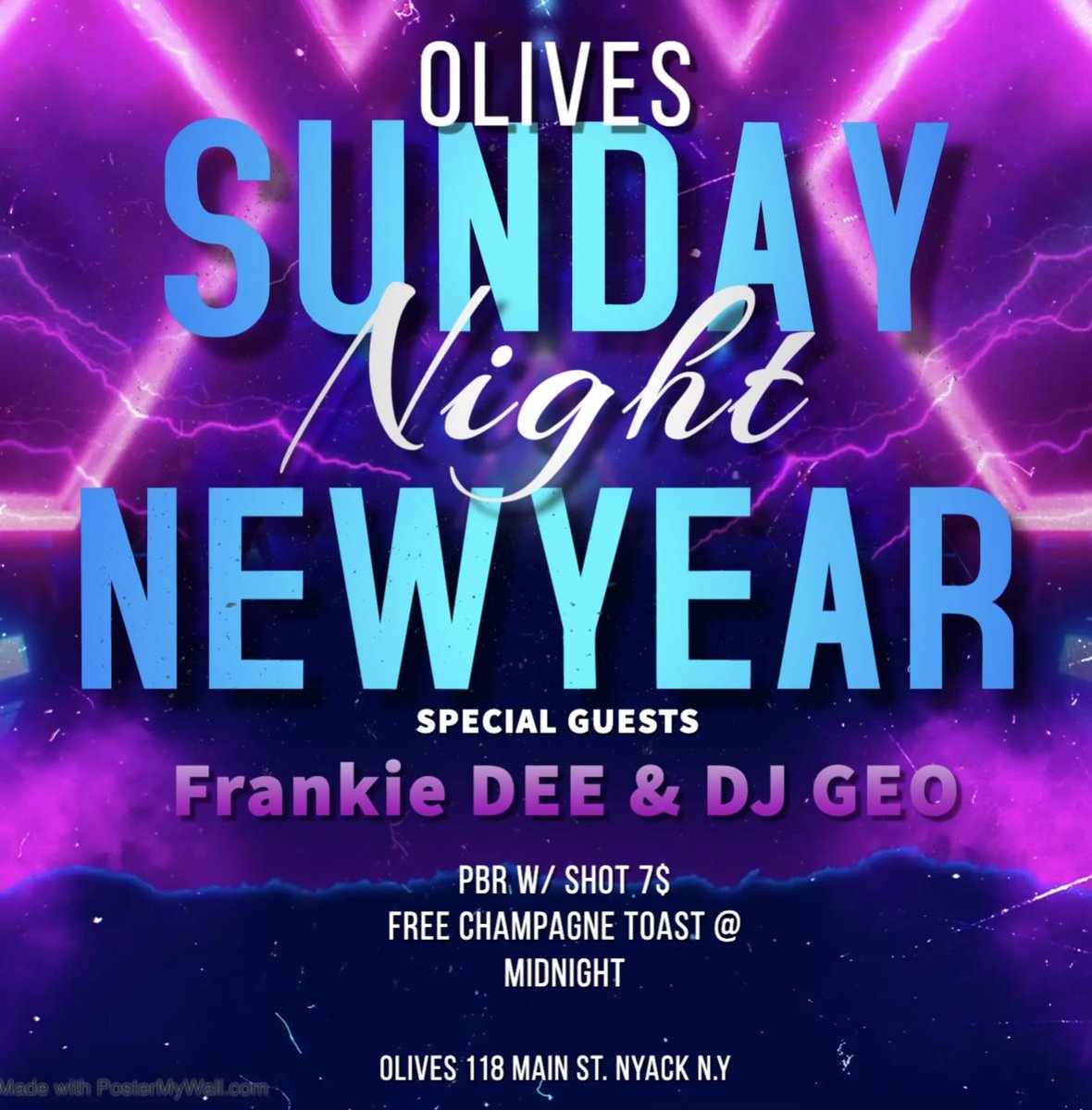 Come to Olives for a great dance party. Free champagne, toast at midnight.!