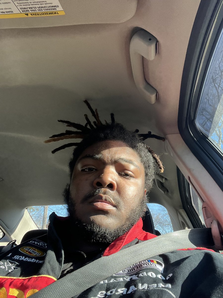 Jloading216's tweet image. 