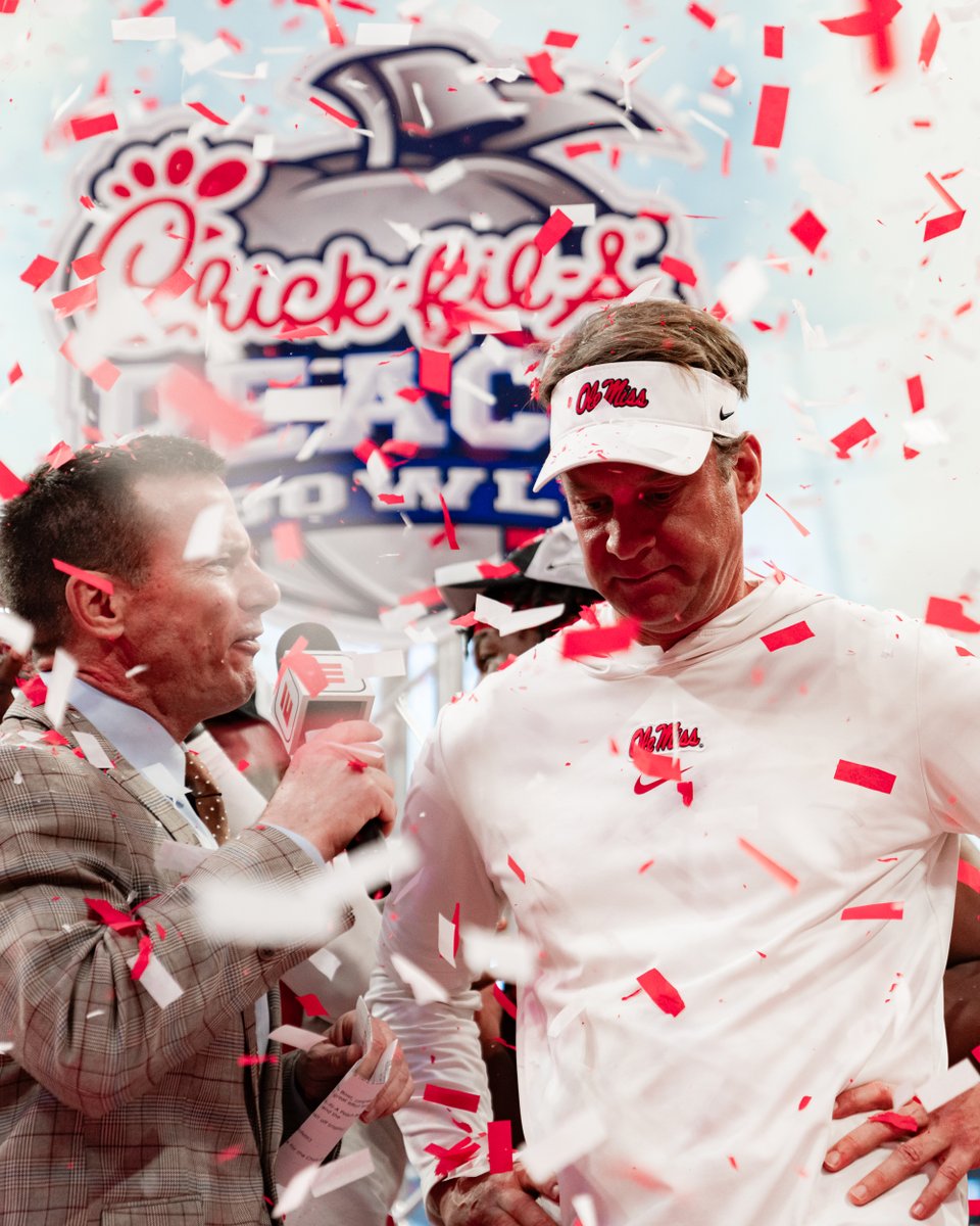 OleMissFB's tweet image. First 11-Win Season in Program History 🏆

@Lane_Kiffin | #HottyToddy