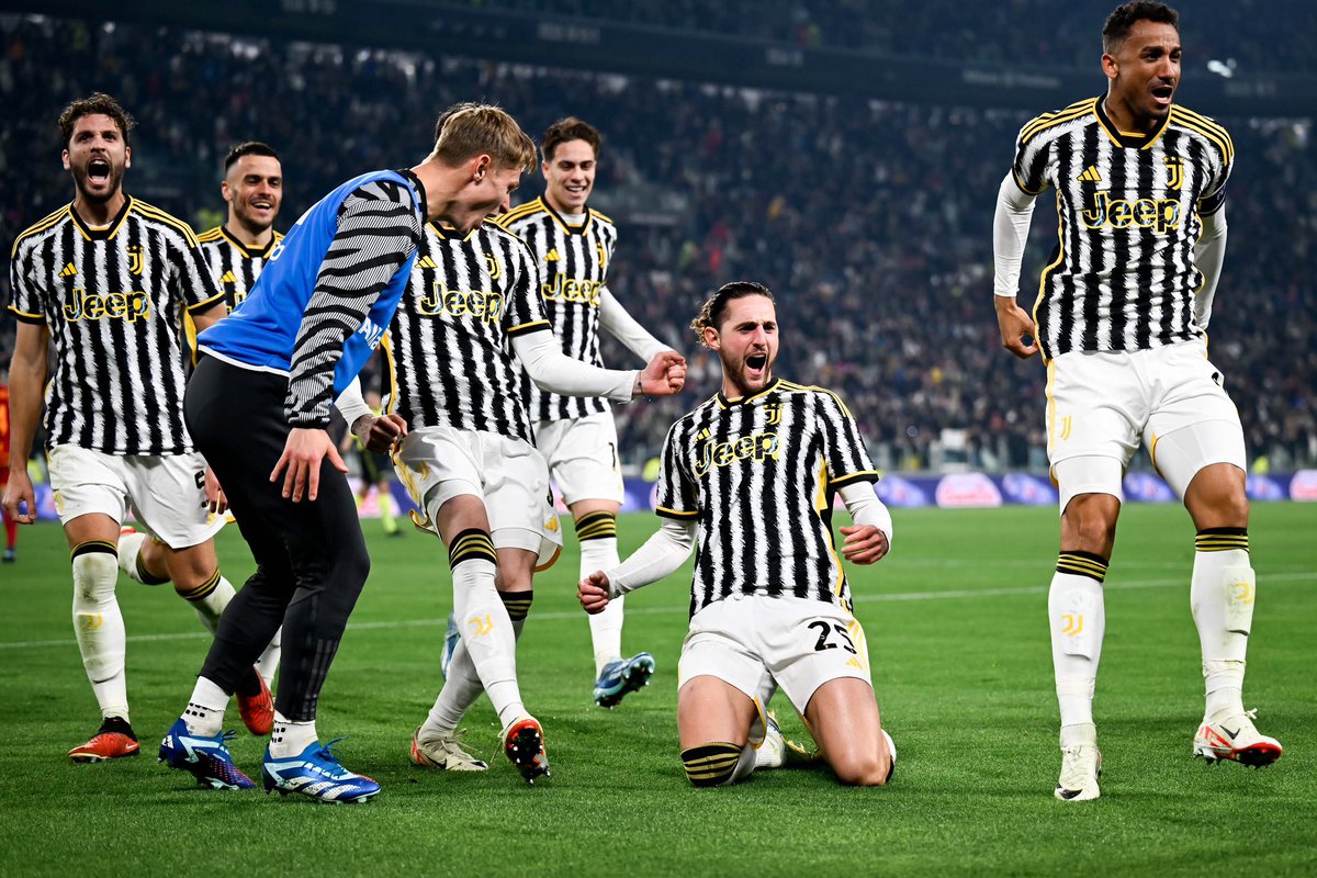 Una serata da Juve per chiudere al meglio questo 2023. #JuveRoma