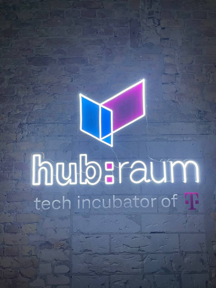 JobitedCom's tweet image. Something is coming… 

Are you in Berlin? 

#Berlin #Blockchaindeveloper