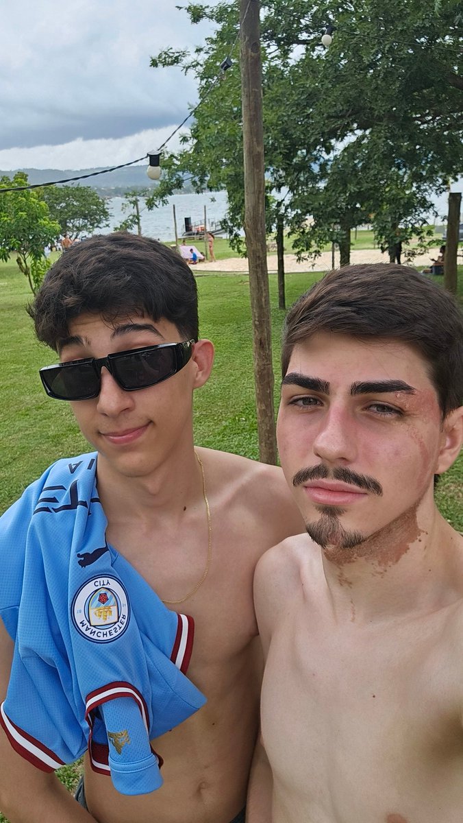 eu e o rapaizin <a href="/ntzftn/">ntz</a> 😂