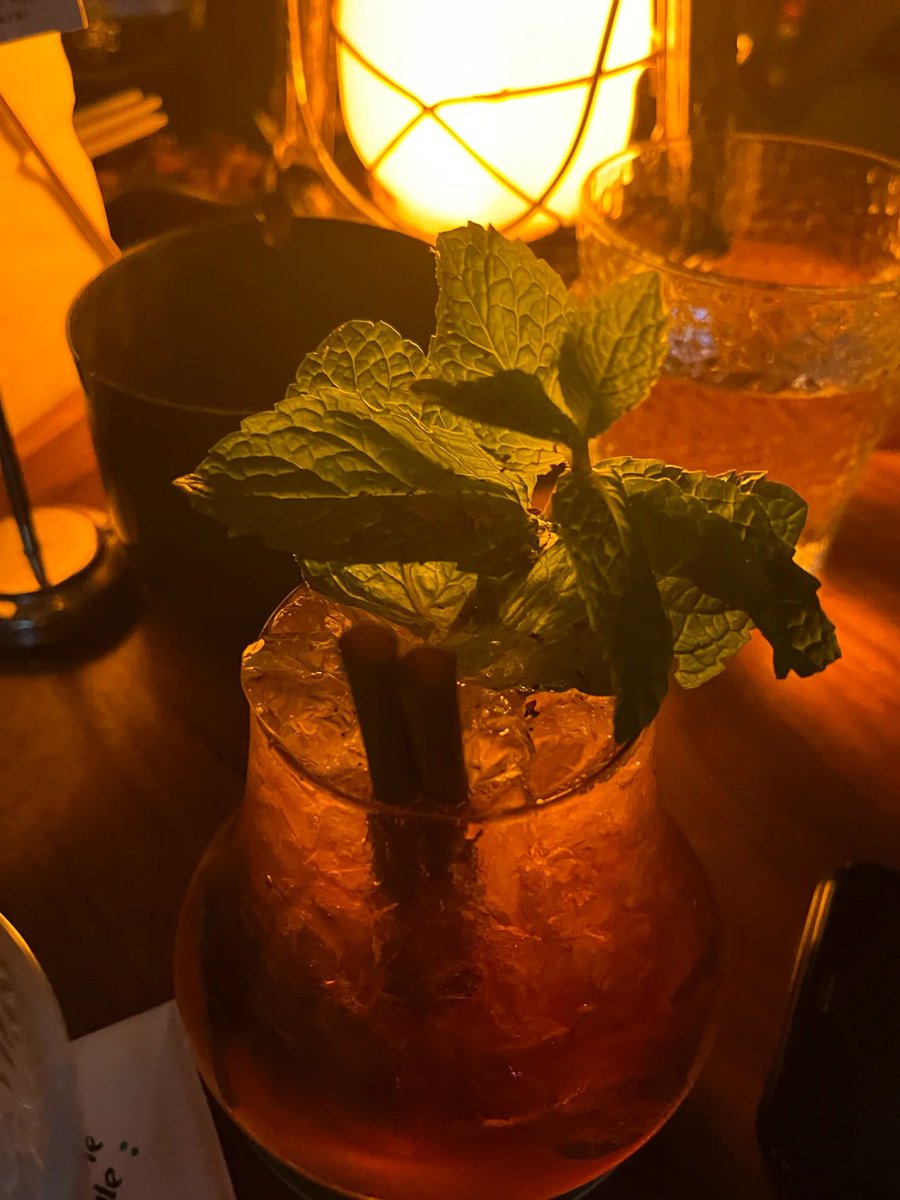 Basupaudel7's tweet image. Do you like drinking strawberry cocktails?