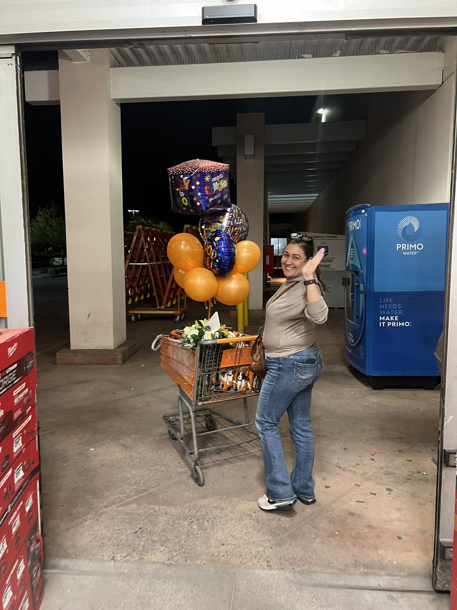 Mark Benavides tweet media