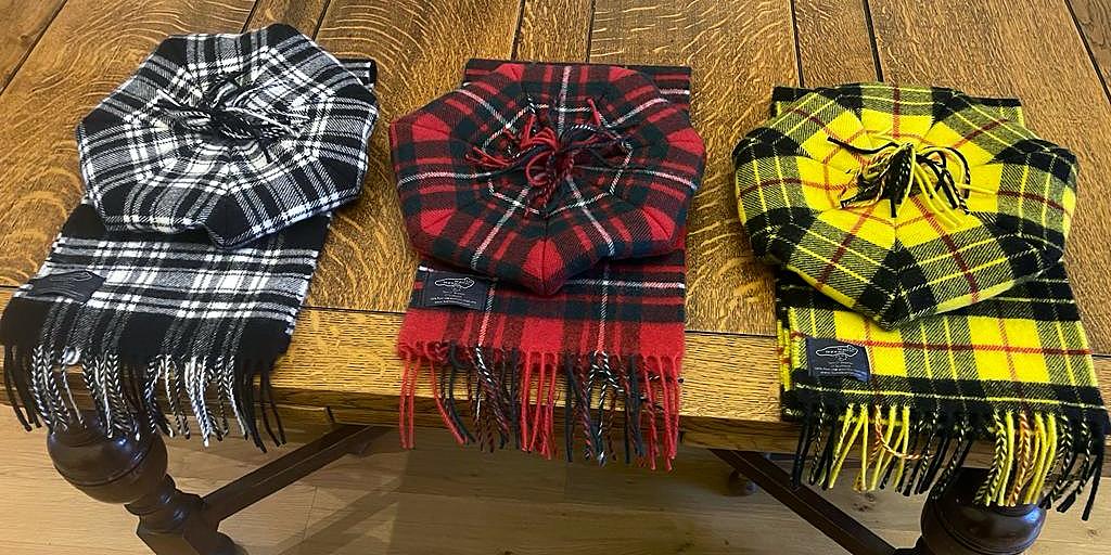 burnsbunnet's tweet photo. Delighted to announce the launch of our new website for The Burns Bunnet: https://t.co/drnLoYWjdR

Order your Burns Bunnet now, the ideal fashion choice for the new year! The bunnet comes with matching scarf🧣

Bookmark us &amp; follow us on Facebook, Instagram &amp; Twitter #BurnsBunnet https://t.co/IDeeB6LlV7
