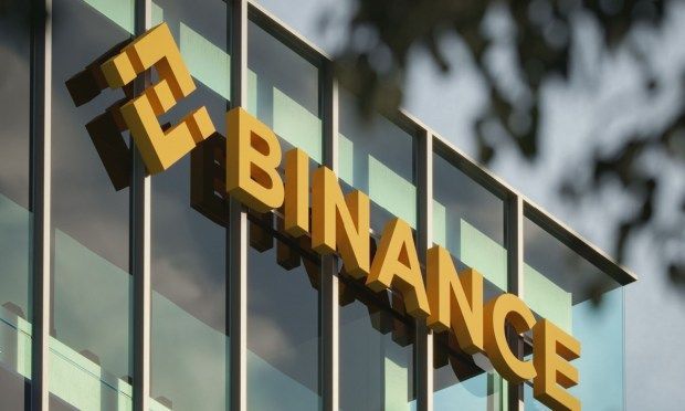 Financial_Crime's tweet photo. Binance Reports 30% User Growth - Binance’s ongoing legal and regulatory troubles apparently haven’t hurt its growth. The world’s largest cryptocurrency exchange saw its user base grow by 30% during 2023 with the addition of 40M customers https://t.co/upqPVNL8OS https://t.co/NyfQ4254op