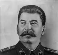 'Quero assistir enfiando 
um monte de nutrela no meu cu.'
Mesmo para quem não gosta do Minto,
esta pessoa é um Josef Stalin 
com fixação anal nojenta.