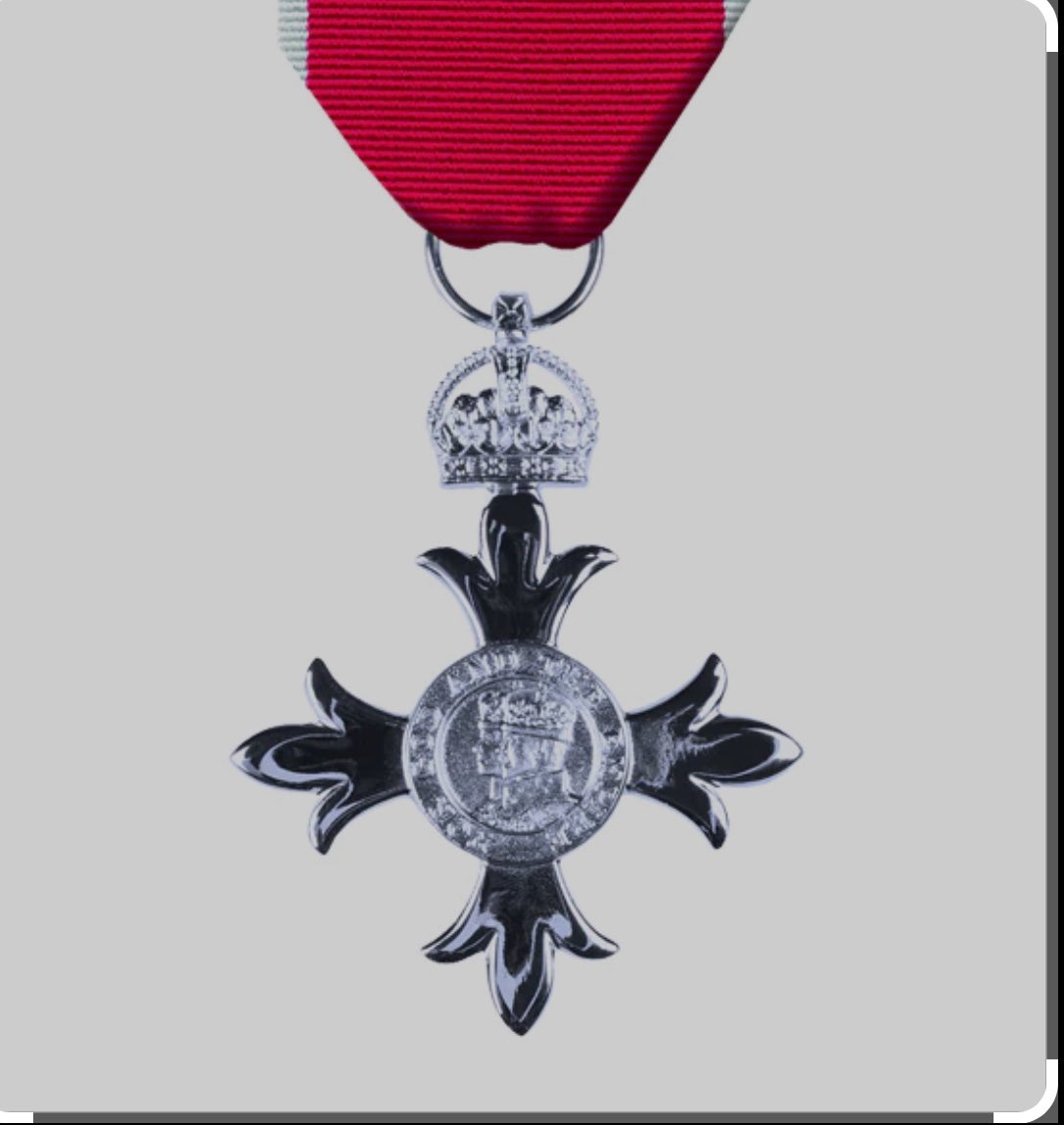 Clare (Wright) Lynch (@clarelynchred) on Twitter photo Many congratulations <a href="/JLQuoVadis/">Jeremy Lee</a>
on your New Years Honours List: MBE
Fabulous news and so well deserved.
I shall be curtsying next time I see you in Soho. Many congratulations <a href="/JLQuoVadis/">Jeremy Lee</a>
on your New Years Honours List: MBE
Fabulous news and so well deserved.
I shall be curtsying next time I see you in Soho.