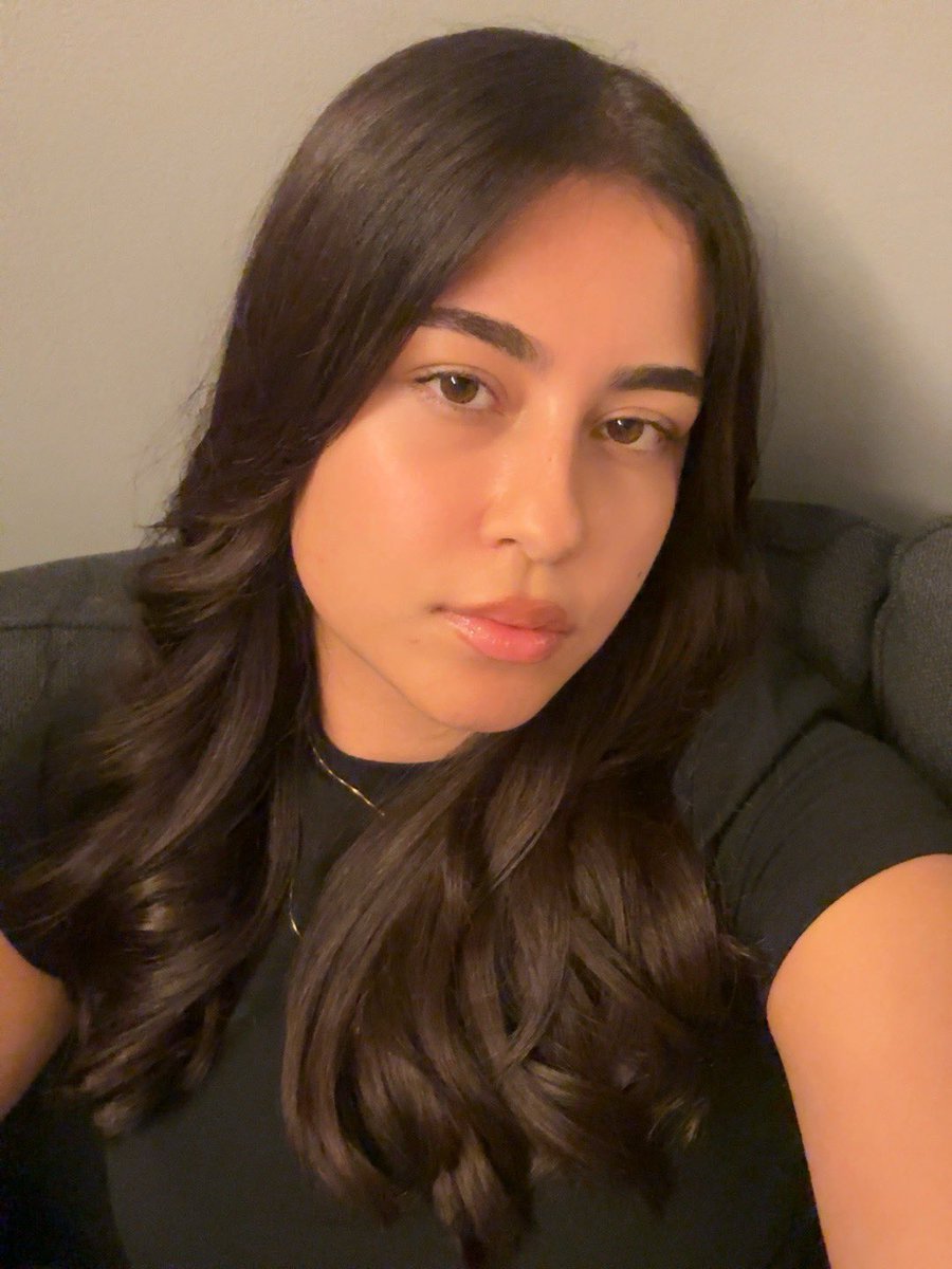 V (@vitoriafreitvs) on Twitter photo 